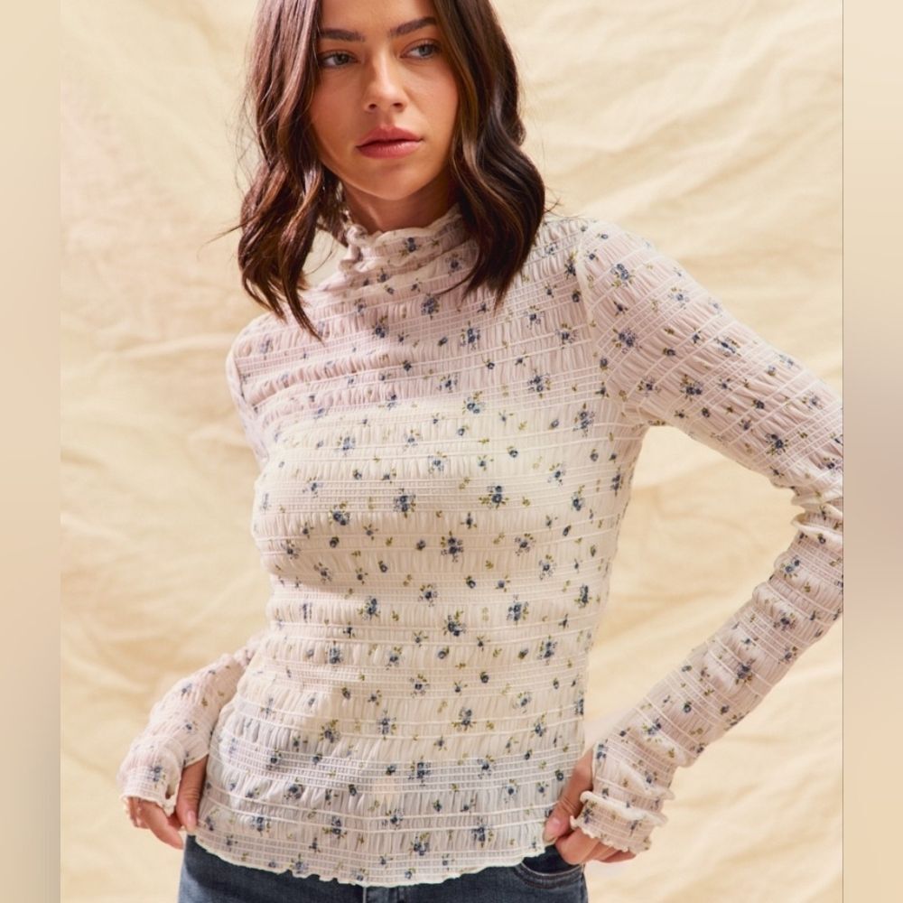 SO ME Women's Sheer Floral Smocked Turtleneck Top sz Small - Long Sleeve Mesh Bl